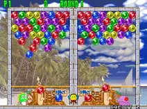 Screenshot of Puzzle Bobble 2 (World)